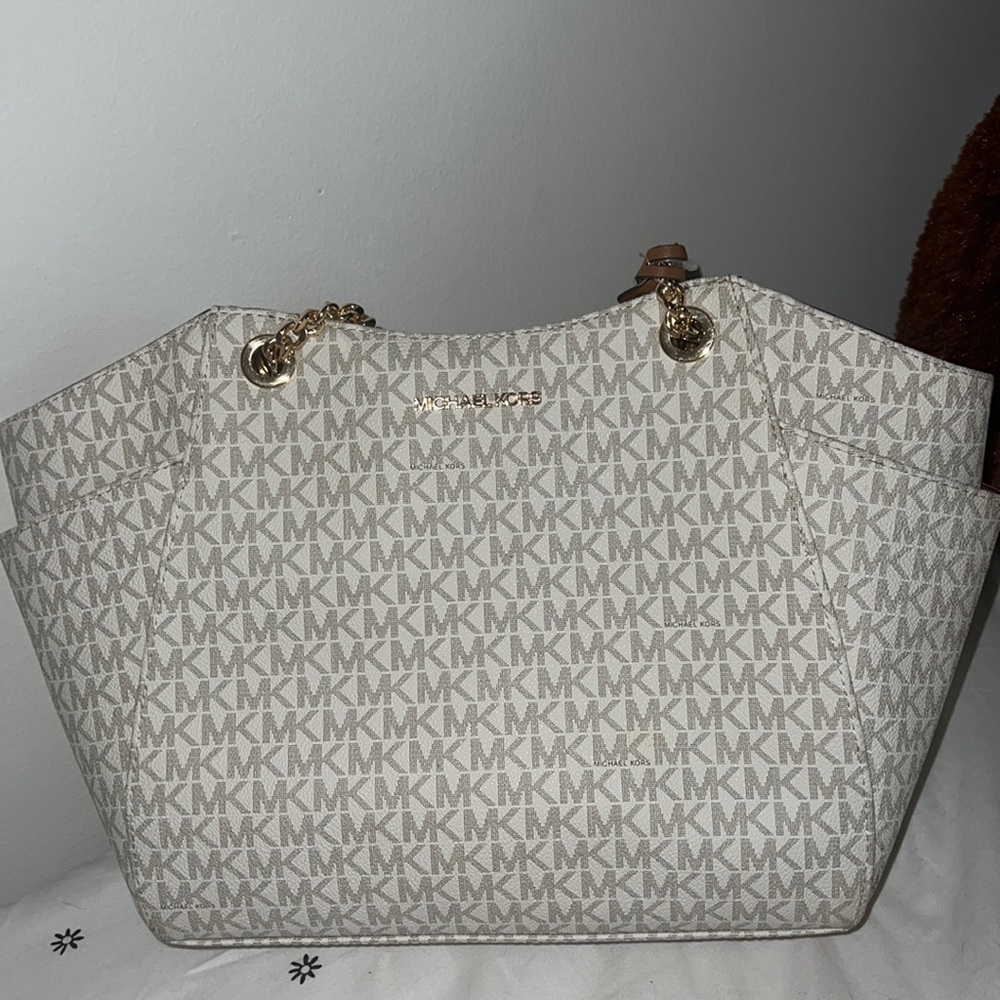 white and gold michael kors tote bag